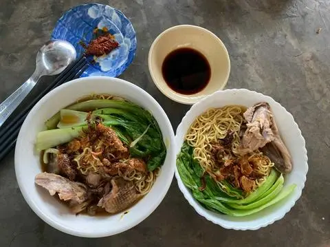 Hình ảnh Mì Cánh Gà Tiềm