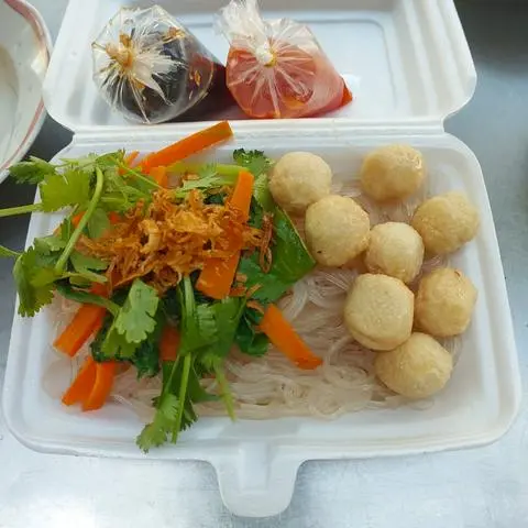 Hình ảnh Miến xào cá viên+trứng 