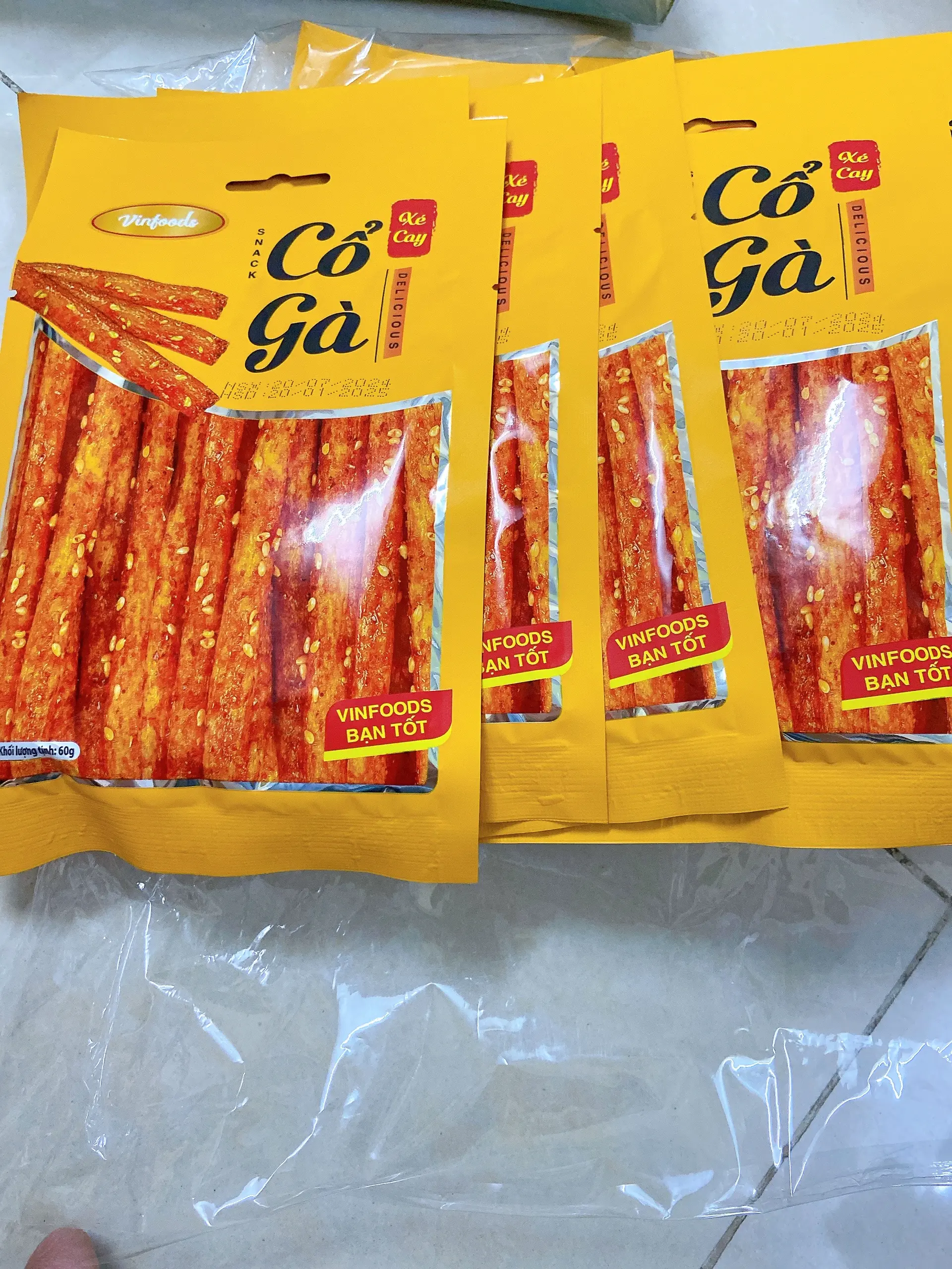 Hình ảnh 2 Gói Snack Cổ Gà Xé Cay( gói 60g)