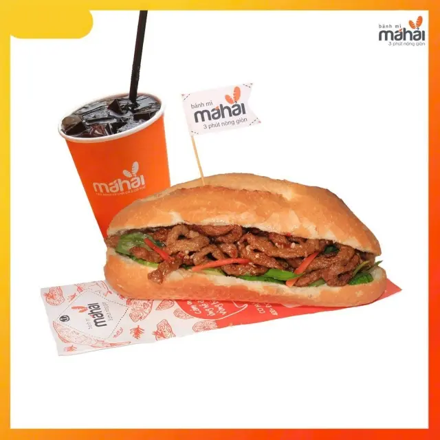 Hình ảnh Combo 2 - Bánh mì chả cá ốp la kèm 1 ly trà chanh