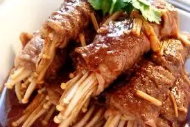 Hình ảnh Bò nướng cuộn nấm kim châm