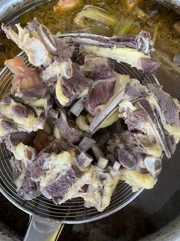 Hình ảnh Sườn Bò/ Sườn Sụn Bò Thêm
