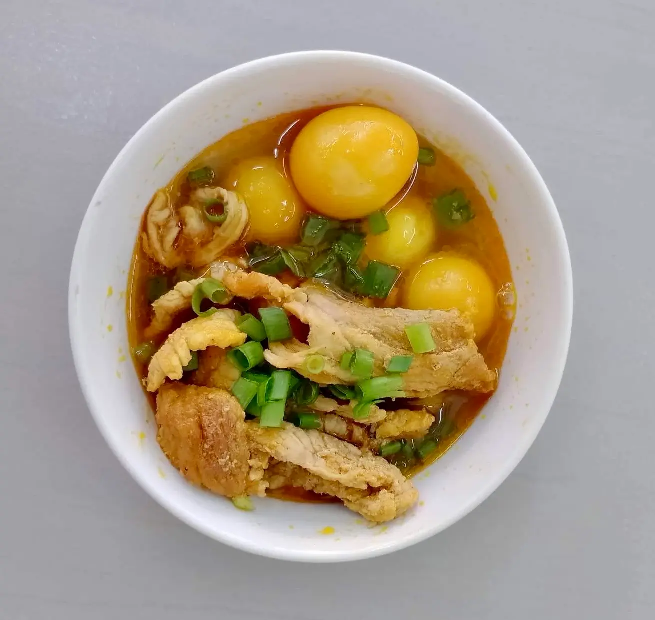 Hình ảnh Chén nhân thịt - trứng cút