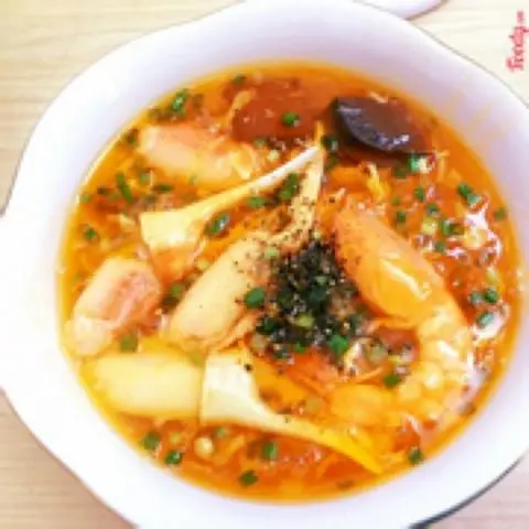 Hình ảnh Bánh canh đặc biệt - càng cua tuyết