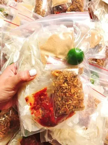 Hình ảnh 2 Gói PHƠI SƯƠNG MUỐI NHUYỄN, HÀNH PHI ,SA TẾ 