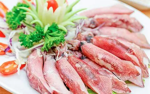 Hình ảnh Mực trứng hấp hành gừng