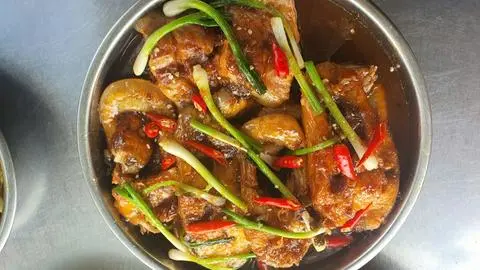 Hình ảnh Cá hú kho