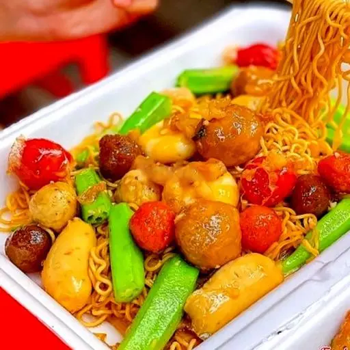 Hình ảnh Mì xào cá viên