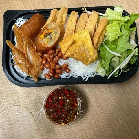 Hình ảnh Bún Đậu Thập Cẩm Chay