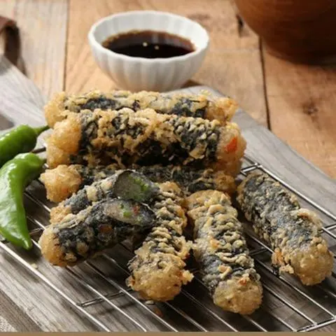 Hình ảnh Rong biển cuộn chiên giòn 8pc - 양념김말이 튀김