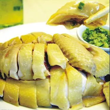 Hình ảnh Gà Tre Nguyên Con Chặt Sẵn+ Đồ Chấm Rau Ăn Kèm