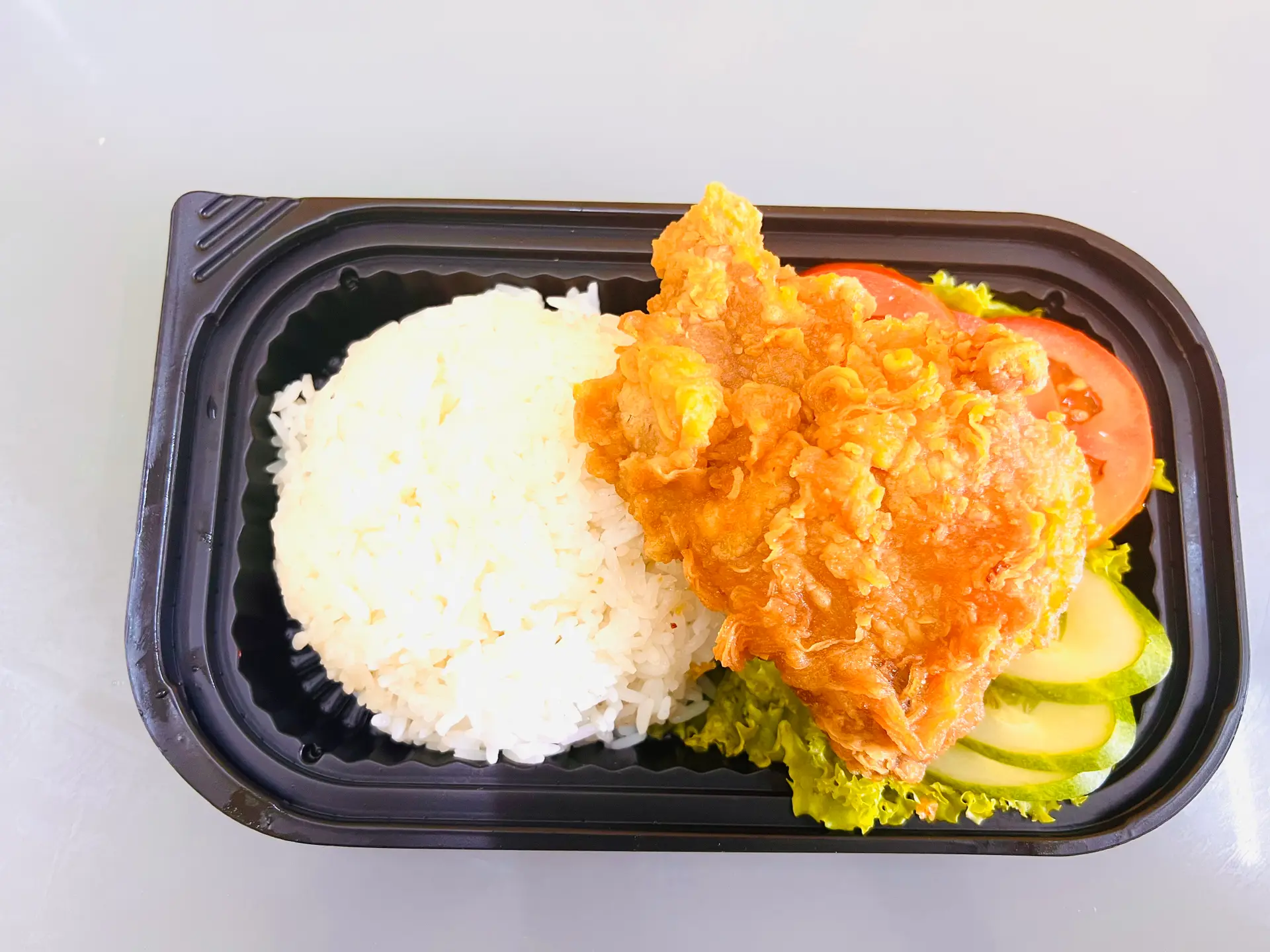 Hình ảnh Cơm gà phile sốt 