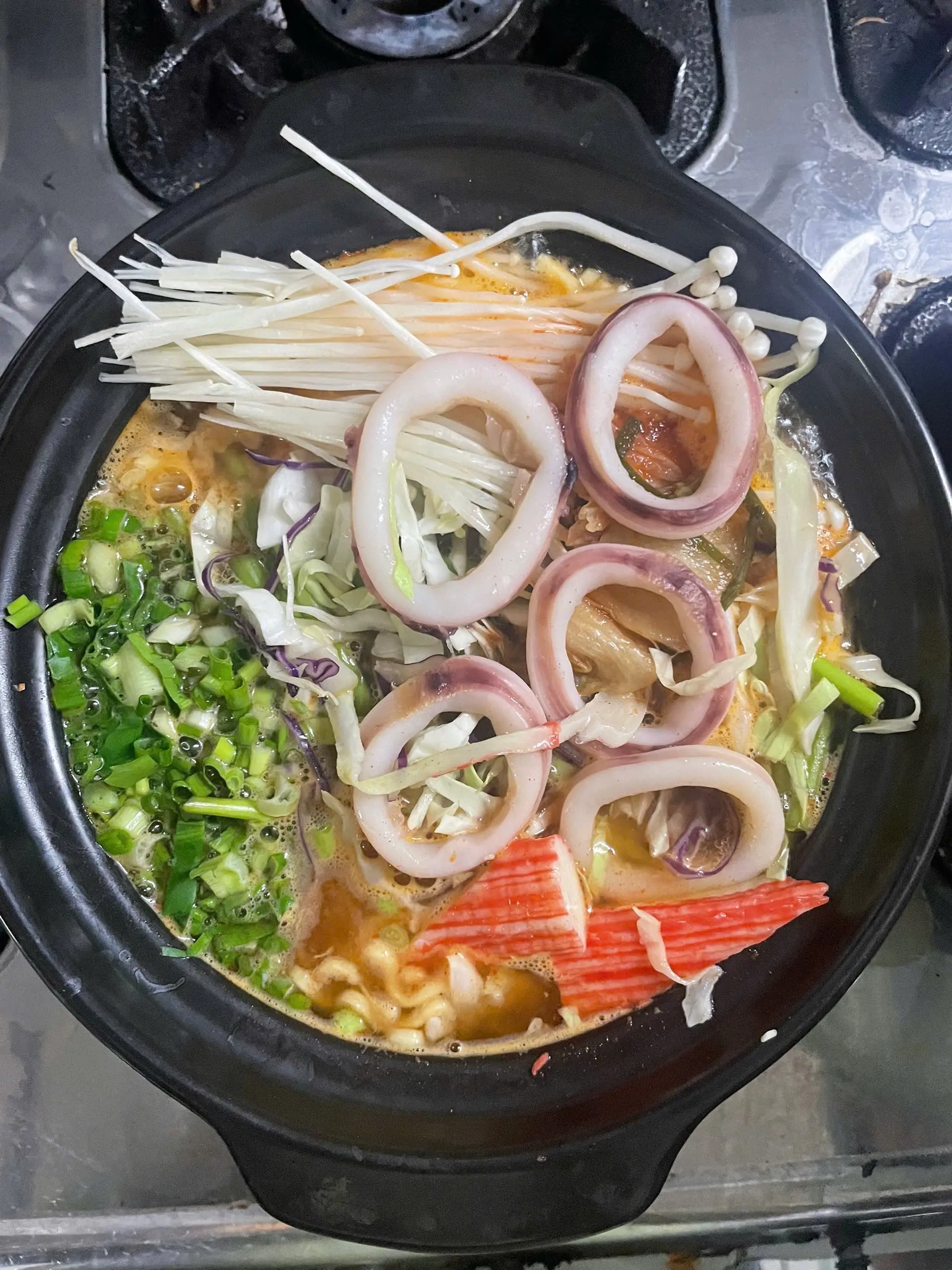 Hình ảnh Mì kim chi Mực 