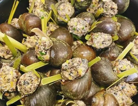 Hình ảnh ốc nhồi thịt siêu ngon 3con