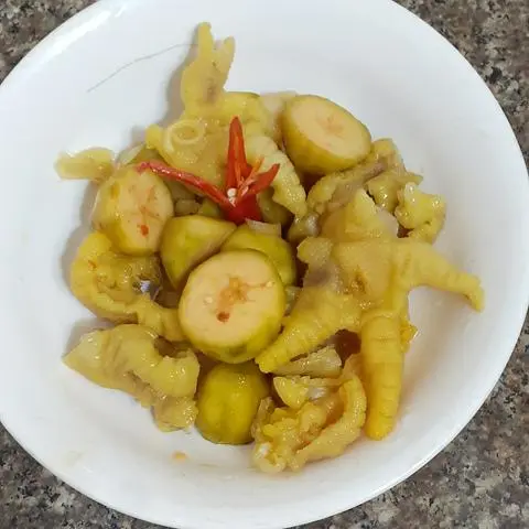 Hình ảnh CHÂN GÀ RÚT XƯƠNG SỐT THÁI (phần lớn)