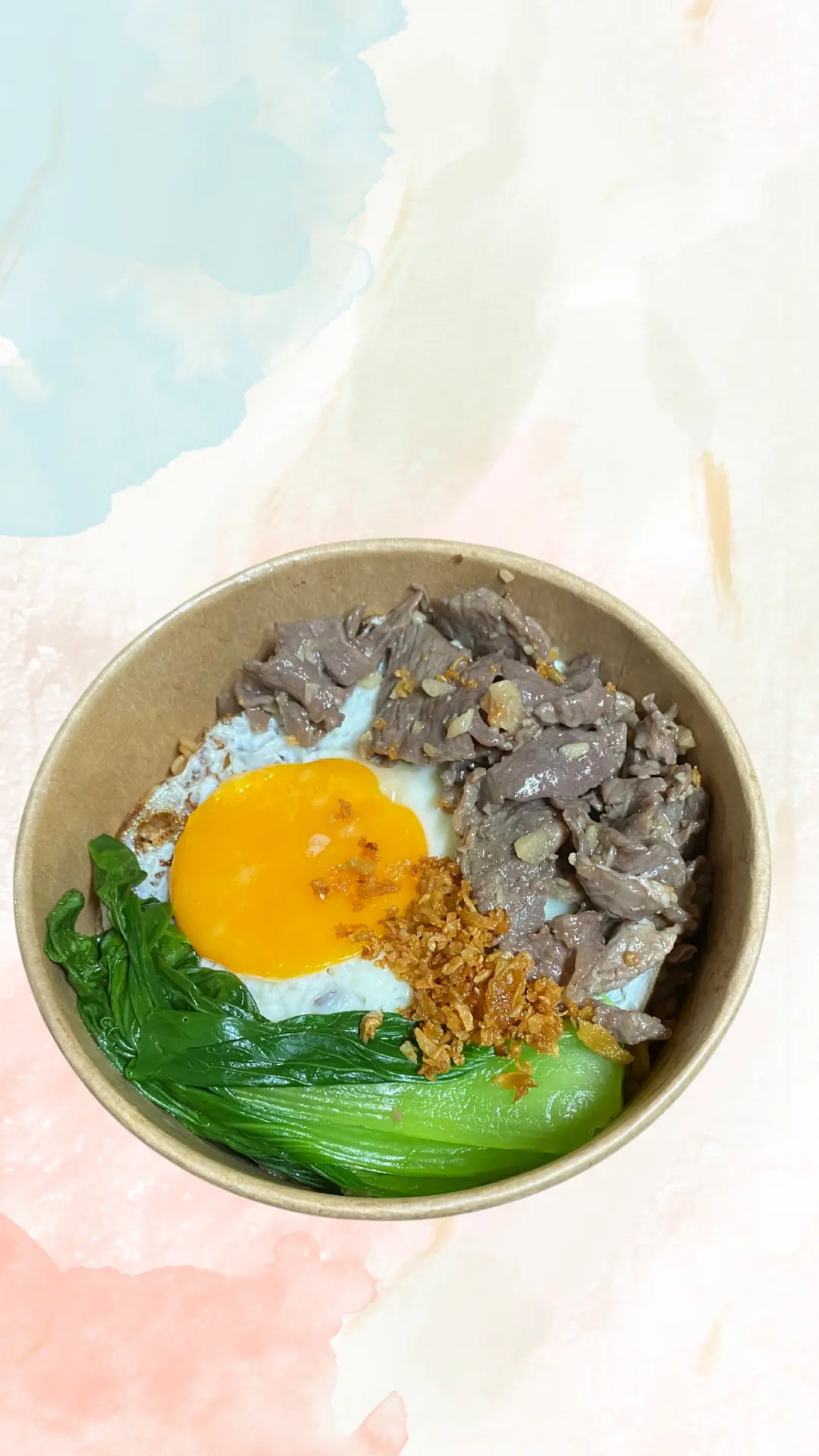 Hình ảnh Mì trộn bò - trứng ốp la kèm soup