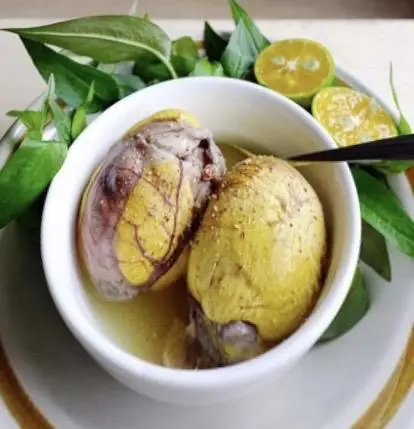 Hình ảnh trứng vịt lộn