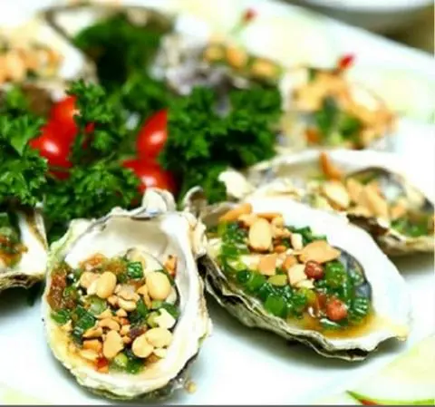Hình ảnh hàu nướng mở hành 