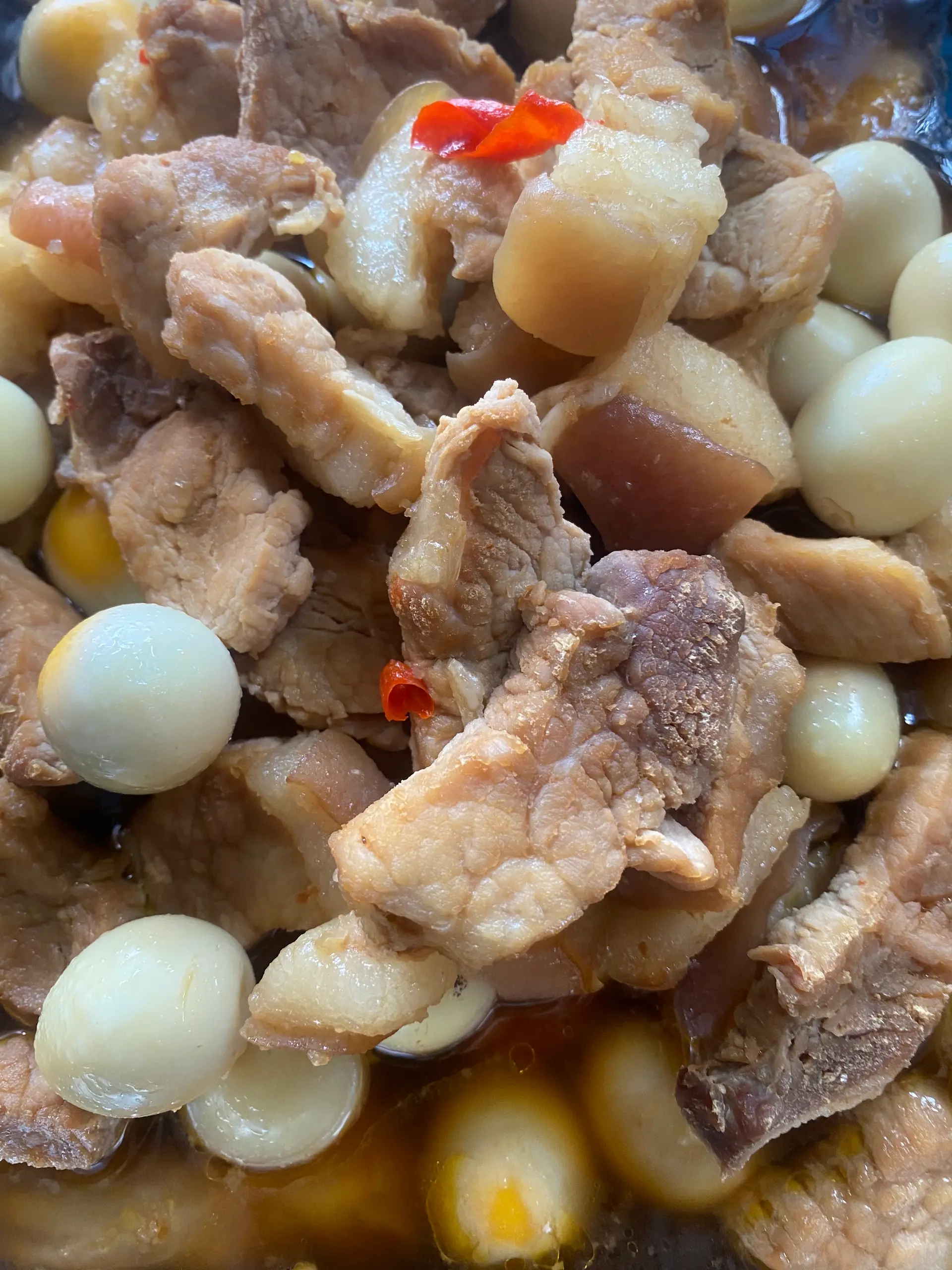Hình ảnh thit kho trứng (thêm)