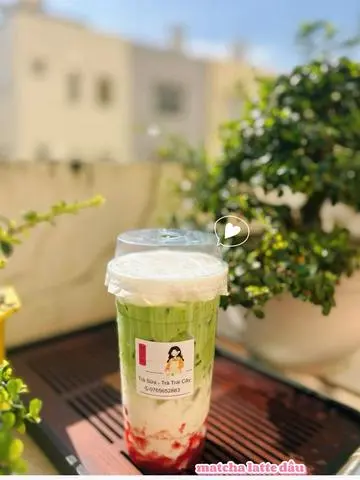 Hình ảnh matcha latte dâu