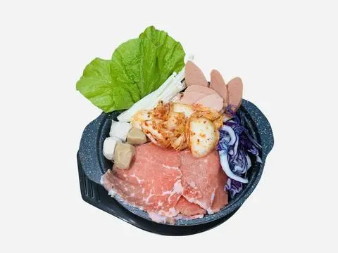 Hình ảnh mì cay bò kim chi