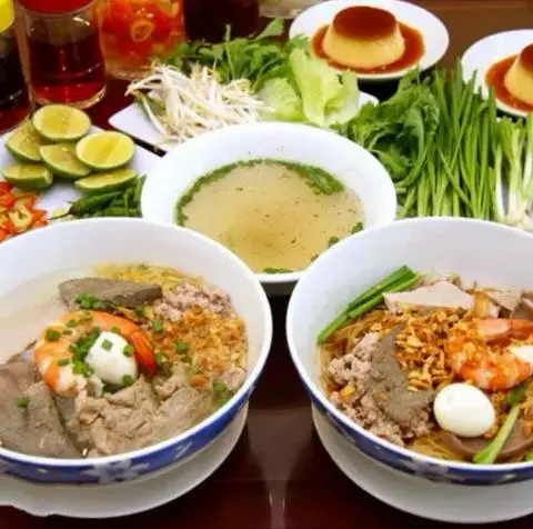 Hình ảnh Mì Sườn Nhân Quán (nước)