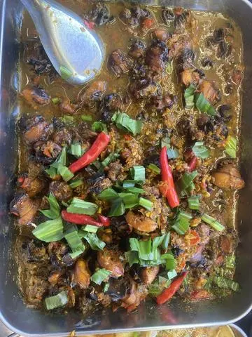 Hình ảnh Thịt Ốc Xào Sả Ớt