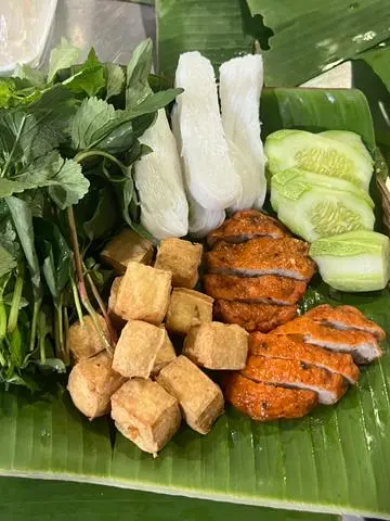 Hình ảnh Bún Đậu Chả Cua 