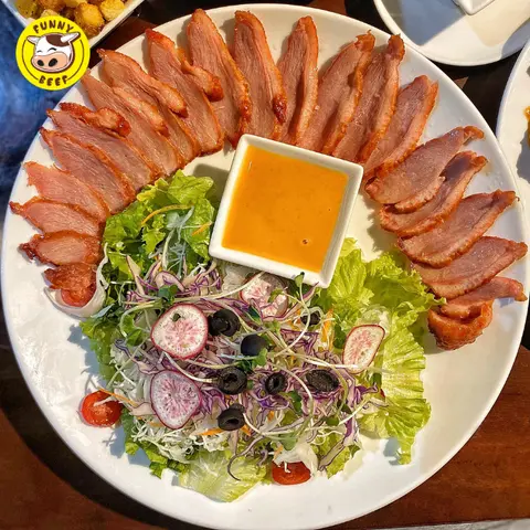 Hình ảnh Salad lườn ngỗng nga xông khói (smoked goose salad)