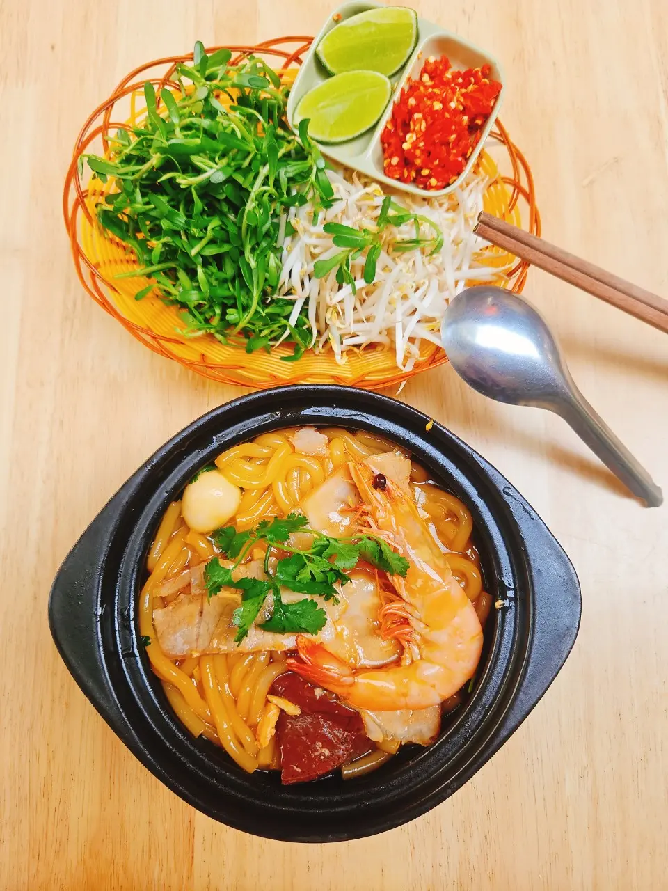 Hình ảnh Bánh canh tôm - thịt - không cua