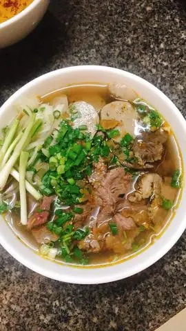 Hình ảnh Bánh phở thêm