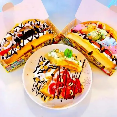 Hình ảnh Waffles cầu vồng sầu riêng