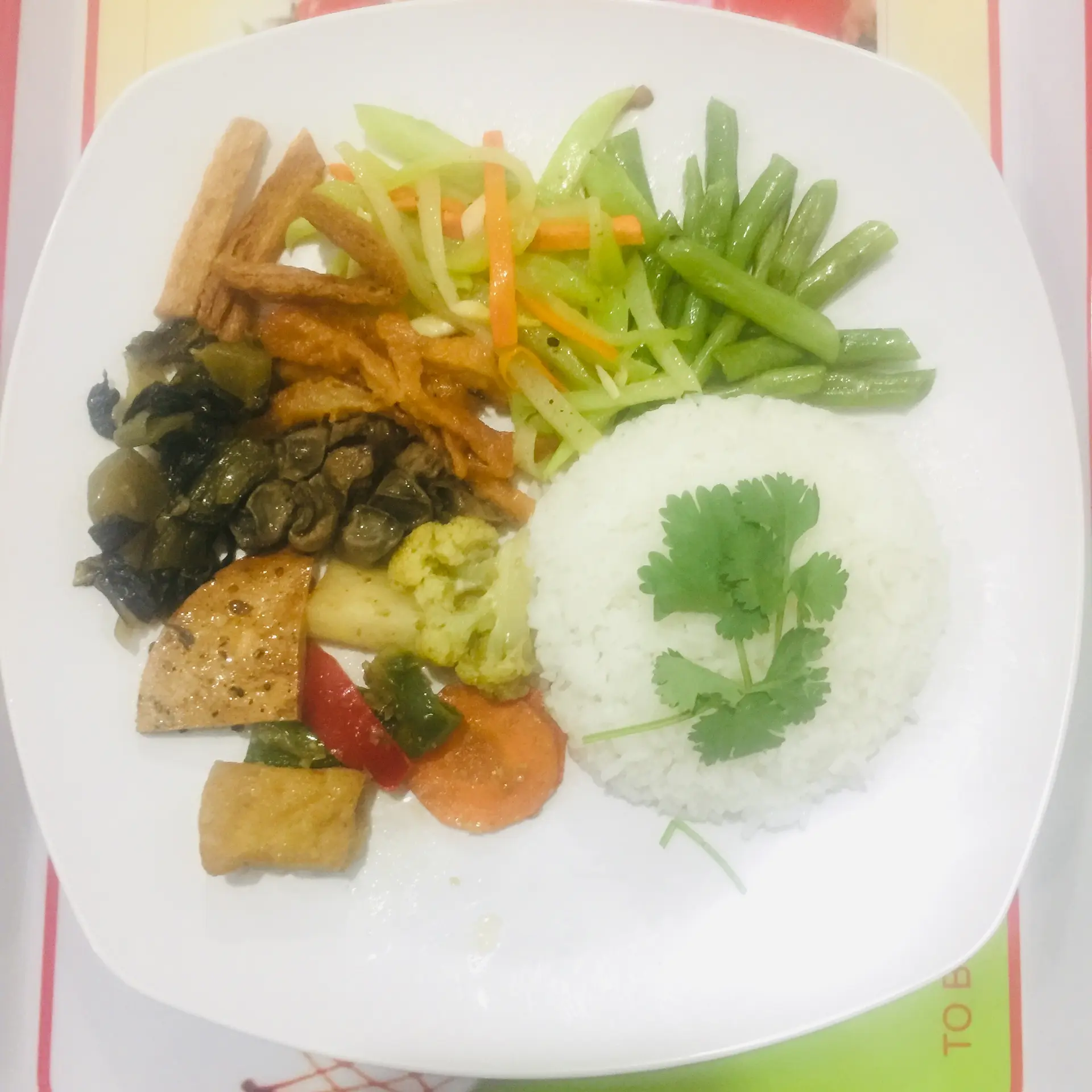 Hình ảnh Cơm thập cẩm 
