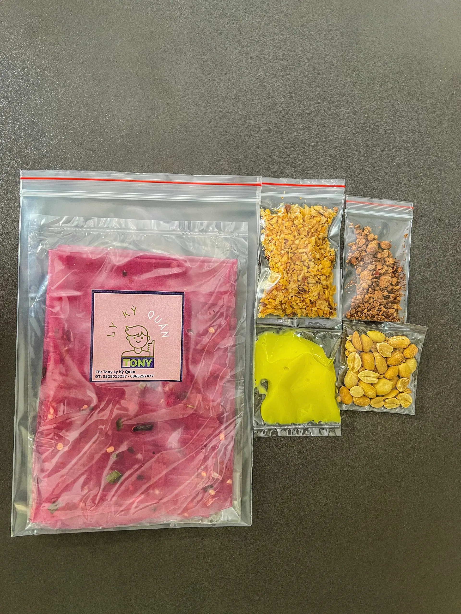 Hình ảnh Bánh Dẻo Thanh Long Bơ Tỏi Phi