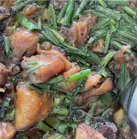 Hình ảnh Gà Kho Hành