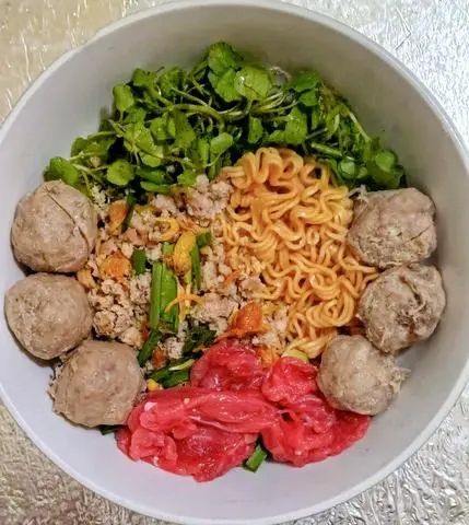 Hình ảnh Mì gói : 6v bò viên + bò tái + thịt bằm