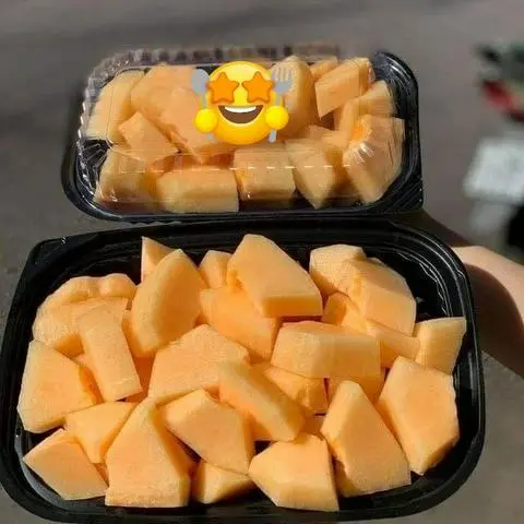 Hình ảnh Dưa lưới 350gr