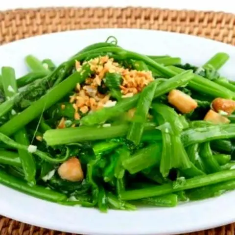 Hình ảnh Rau muống xào tỏi