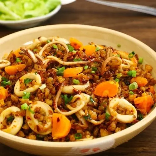 Hình ảnh Cơm chiên mực