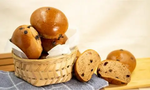 Hình ảnh Bánh mì chocolate chip sữa đặc