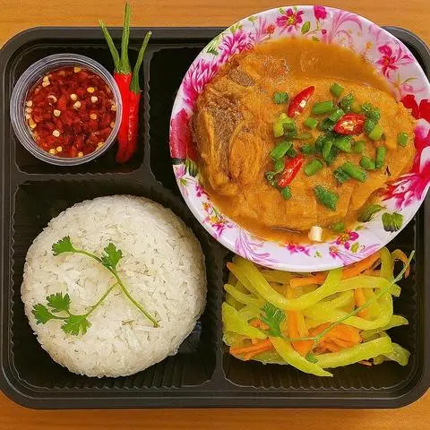 Hình ảnh Cơm Sườn Rim