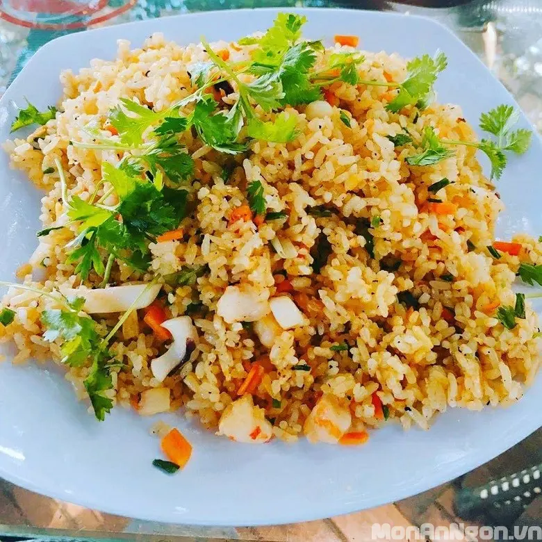 Hình ảnh Cơm chiên dương châu