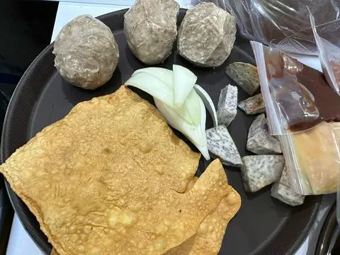 Hình ảnh Nươc Lèo, Mì, Khoai môn thêm