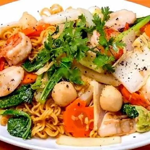 Hình ảnh Mì xào hản sản bào ngư