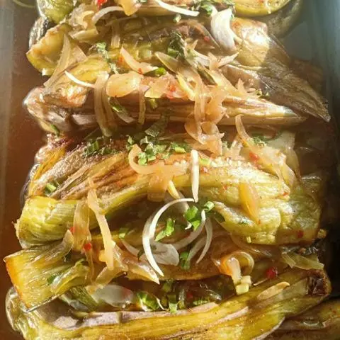 Hình ảnh cà tím mắm hành