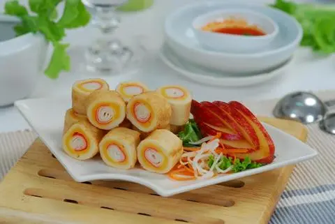 Hình ảnh Mực cuộn thanh cua 