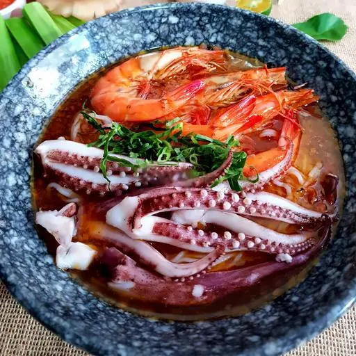 Hình ảnh Bún Thái hải sản