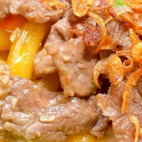 Hình ảnh Thịt bò xào thêm