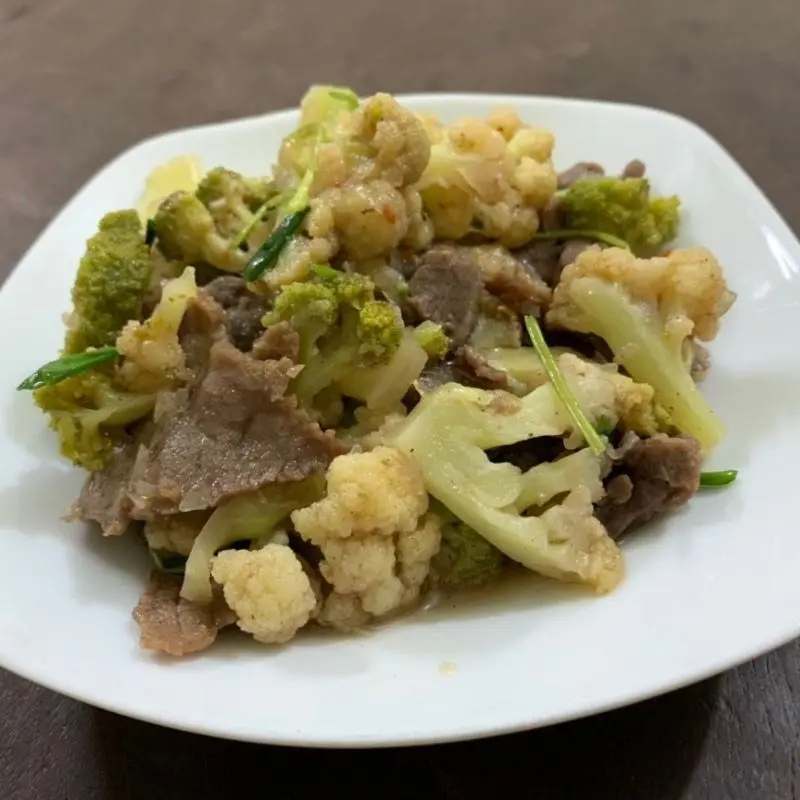 Hình ảnh Bò xào bông cải