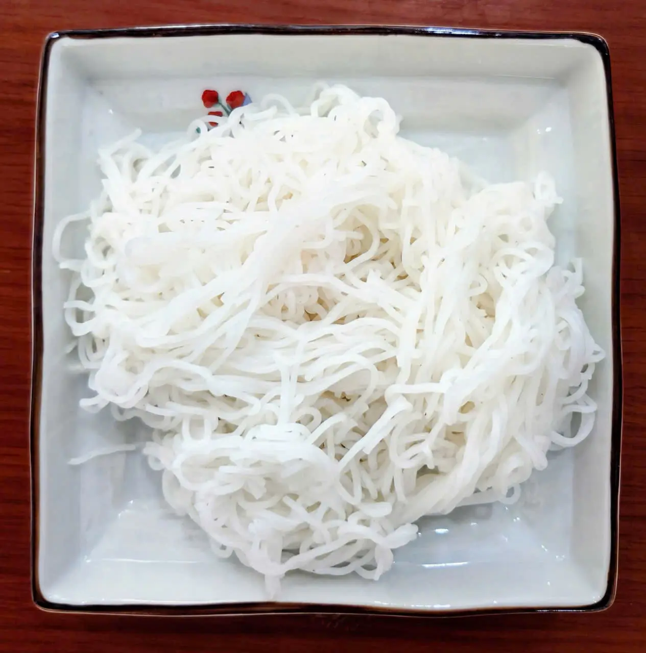 Hình ảnh Bún thêm